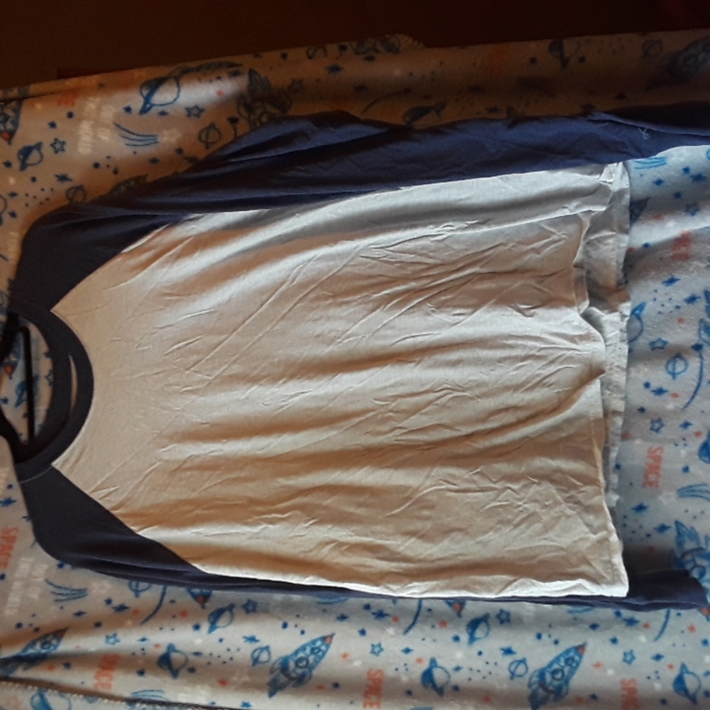 Gray and blue baseball tee long sleeve